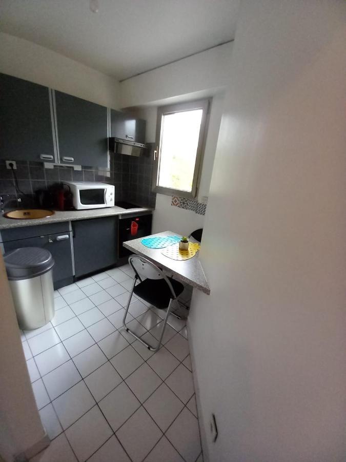 Apparemment Chaleureux Au 16 Eme Arrondissement De Paris A 10 Min Dz La Tour Eiffel Apartment Exterior photo